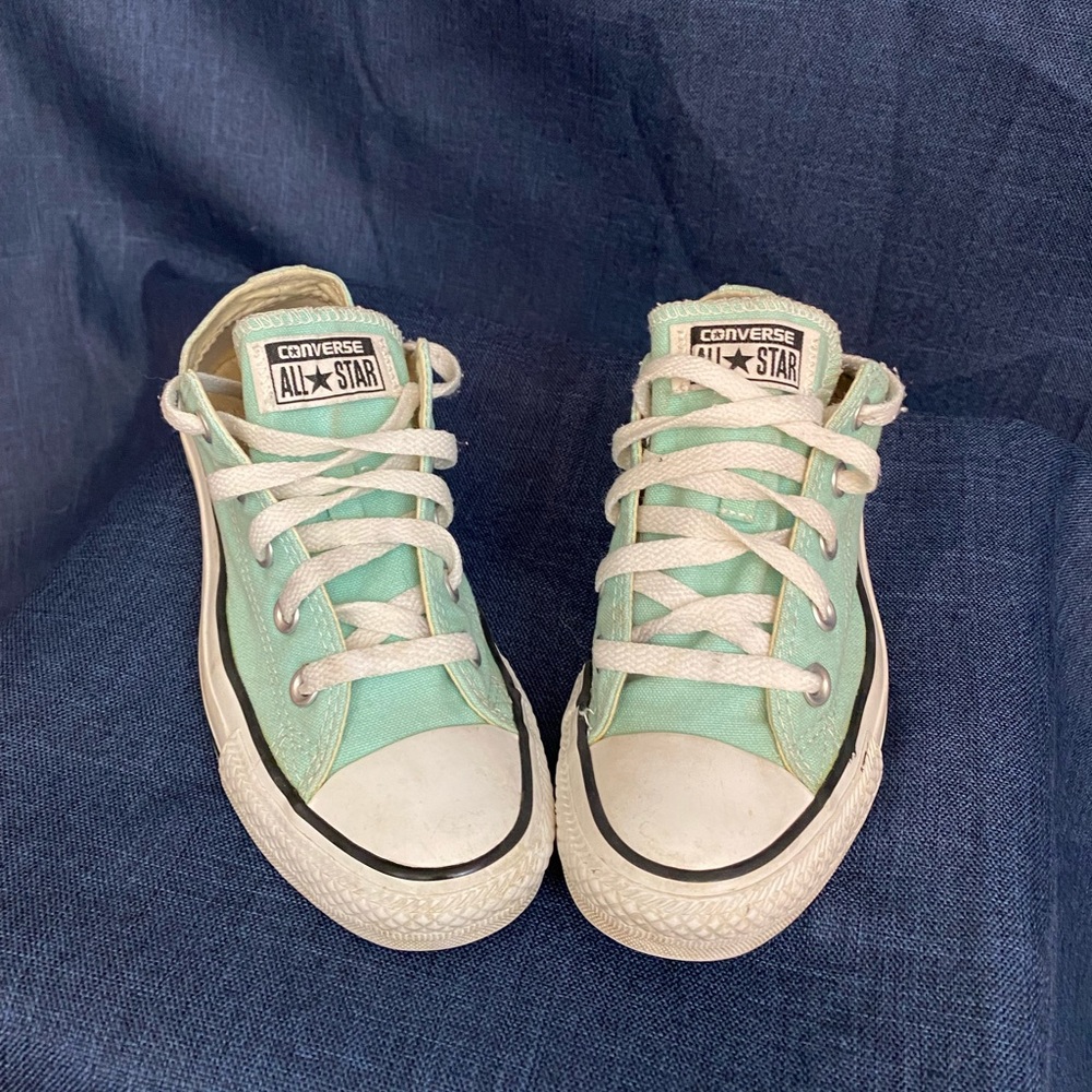 Converse all stars pastel green low tops